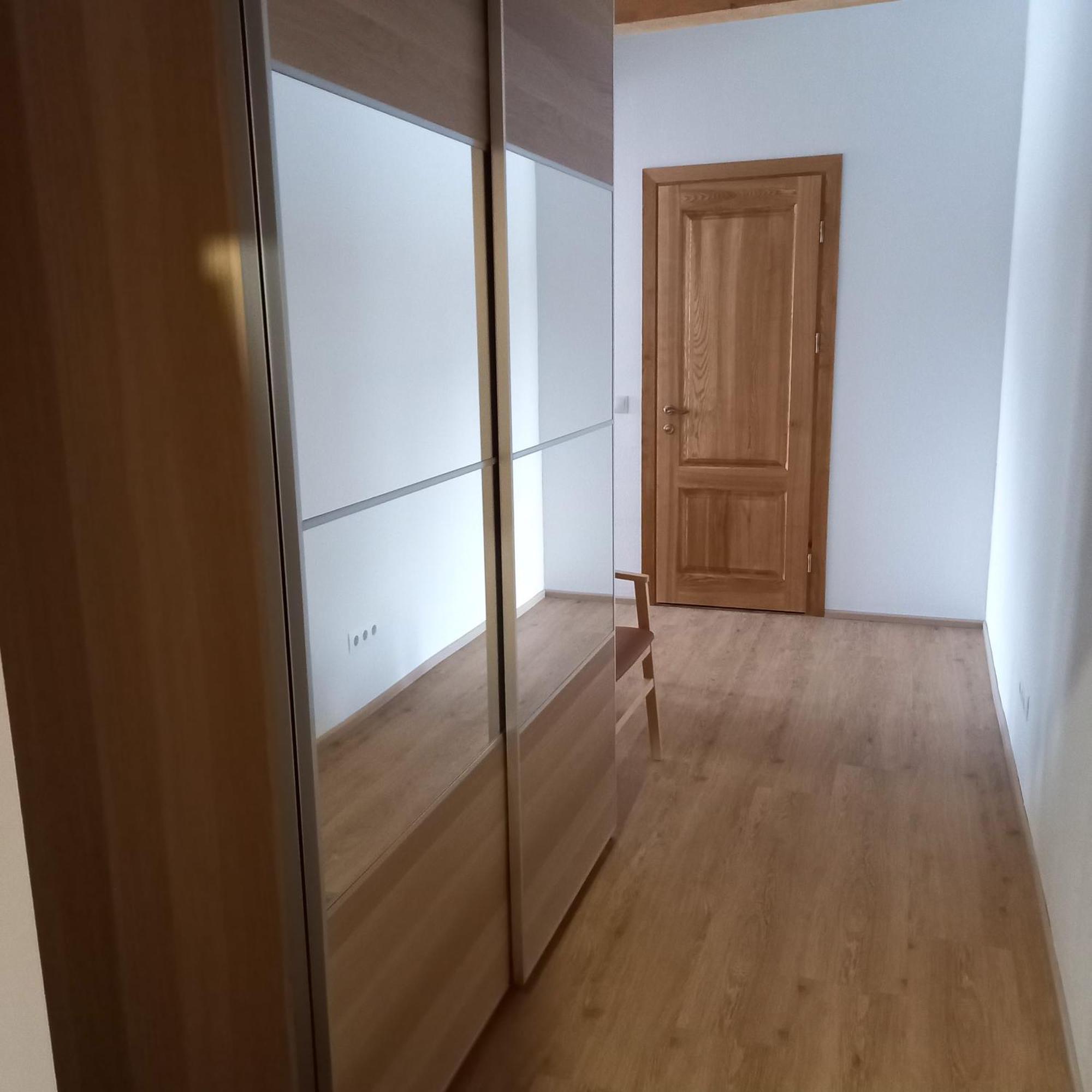 S Neries 19 Apartamentai Su Parkingu Šiauliai Екстериор снимка