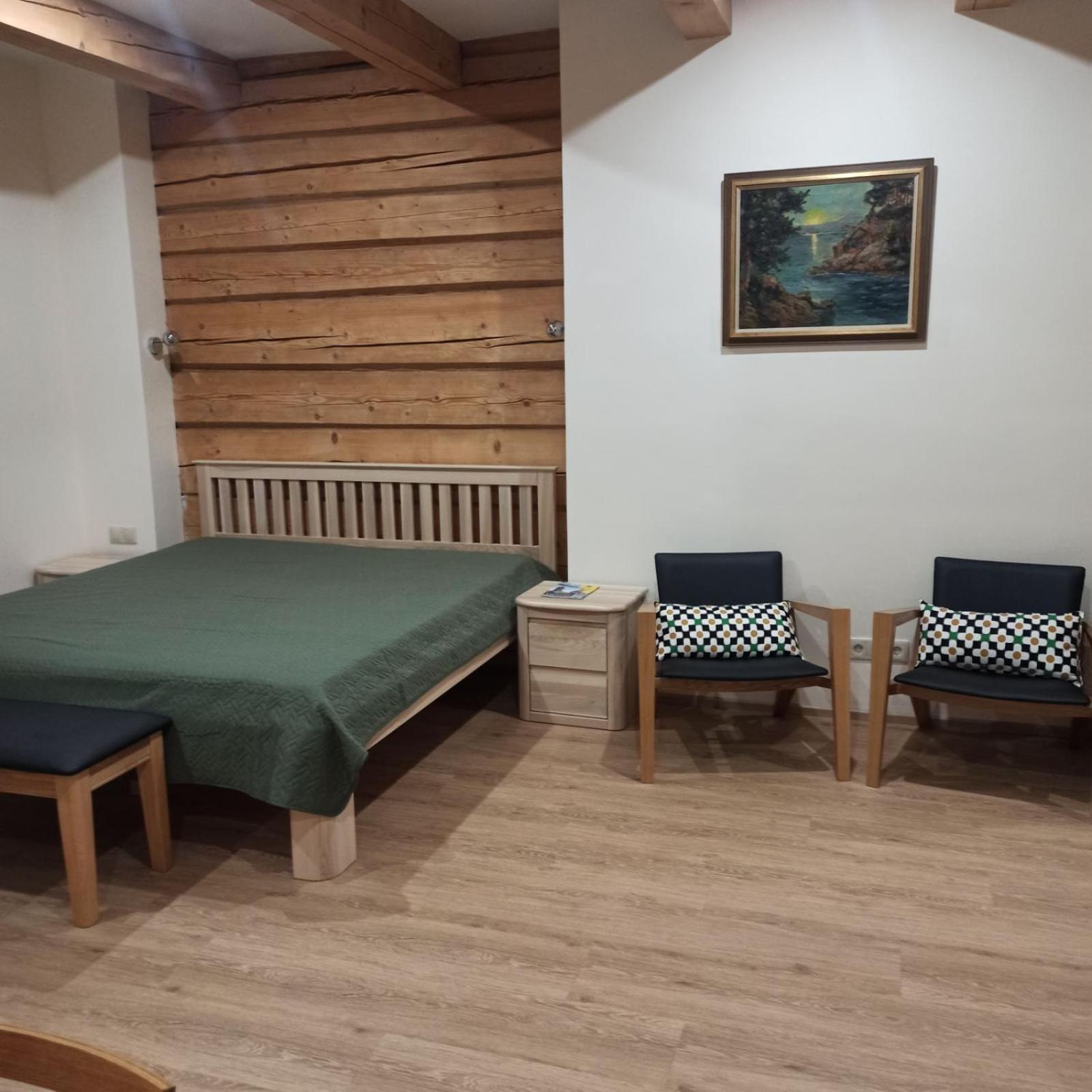 S Neries 19 Apartamentai Su Parkingu Šiauliai Екстериор снимка