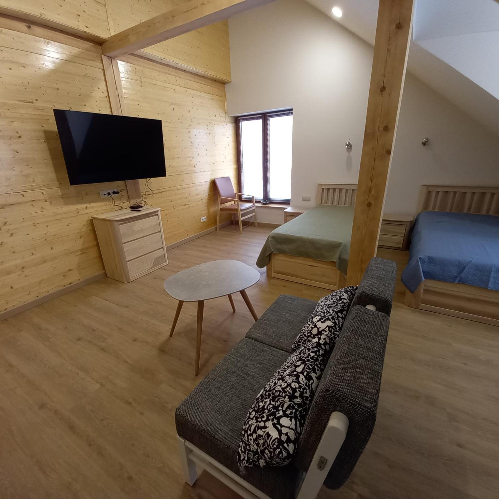 S Neries 19 Apartamentai Su Parkingu Šiauliai Екстериор снимка